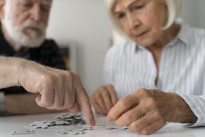Doença de Alzheimer: 5 Sinais Precoces, Diagnóstico e Tratamento